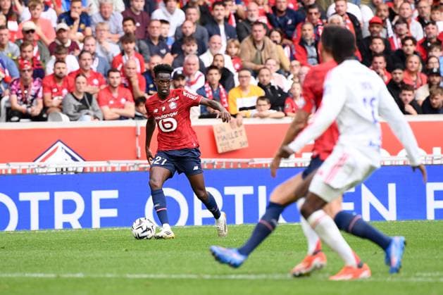 Lille OSC v Olympique Lyonnais - Ligue 1 McDonald s 2025 2026 27 Felix CORREIA (losc) during the Ligue 1 McDonald s match between Lille and Lyon at Stade Pierre Mauroy on September 28, 2025 in Lille, France. Lille France  Copyright: xFEPx 776348143