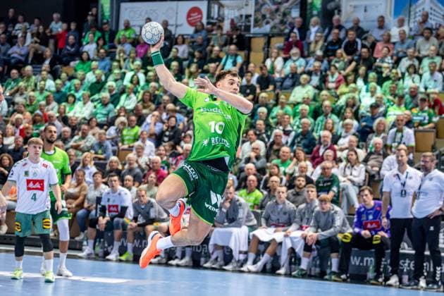 Handball Bundesliga HSG Wetzlar GWD Minden, 28 09 25 Josip Simic HSG Wetzlar, 10 Handball Bundesliga HSG Wetzlar GWD Minden Wetzlar, 28 09 25 Copyright: xBEAUTIFULxSPORTS Roeczeyx