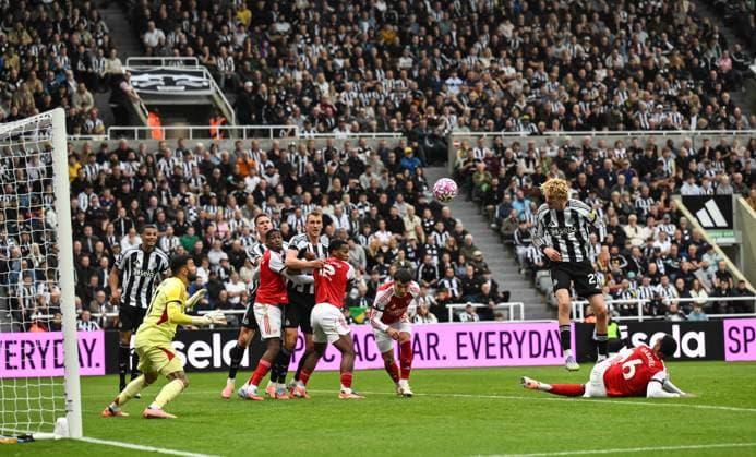 Nick Woltemade of Newcastle United scores their first goal Newcastle United v Arsenal, Premier League, Football, St James Park, Newcastle, UK - 28 Sep 2025Newcastle St James Park United Kingdom EDITORIAL USE ONLY No use with unauthorised audio, video, data, fixture lists, club league logos or live services. Online in-match use limited to 120 images, no video emulation. No use in betting, games or single club league player publications.  Copyright: xRichardxLee Shutterstockx 15503935al