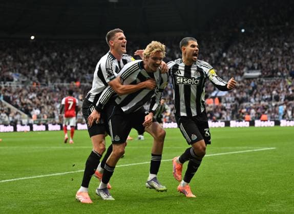 Nick Woltemade of Newcastle United celebrates scoring their first goal Newcastle United v Arsenal, Premier League, Football, St James Park, Newcastle, UK - 28 Sep 2025Newcastle St James Park United Kingdom EDITORIAL USE ONLY No use with unauthorised audio, video, data, fixture lists, club league logos or live services. Online in-match use limited to 120 images, no video emulation. No use in betting, games or single club league player publications.  Copyright: xRichardxLee Shutterstockx 15503935an