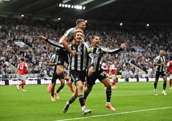 Nick Woltemade of Newcastle United celebrates scoring their first goal Newcastle United v Arsenal, Premier League, Football, St James Park, Newcastle, UK - 28 Sep 2025Newcastle St James Park United Kingdom EDITORIAL USE ONLY No use with unauthorised audio, video, data, fixture lists, club league logos or live services. Online in-match use limited to 120 images, no video emulation. No use in betting, games or single club league player publications.  Copyright: xRichardxLee Shutterstockx 15503935ao