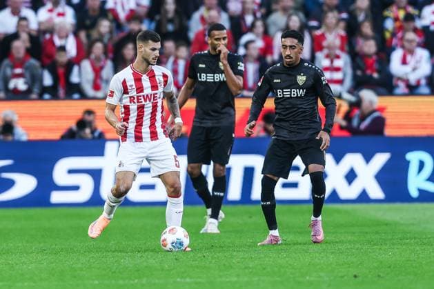 Sport, Football, Bundesliga Season 2025 2026 5 Matchday 1 FC Köln VfB Stuttgart 28 09 2025, RheinEnergieSTADION Tom Krauß 1 FC Köln, 5 Tiago Tomas VfB Stuttgart, 8 Köln RheinEnergieSTADION Nordrhein Westfalen Germany