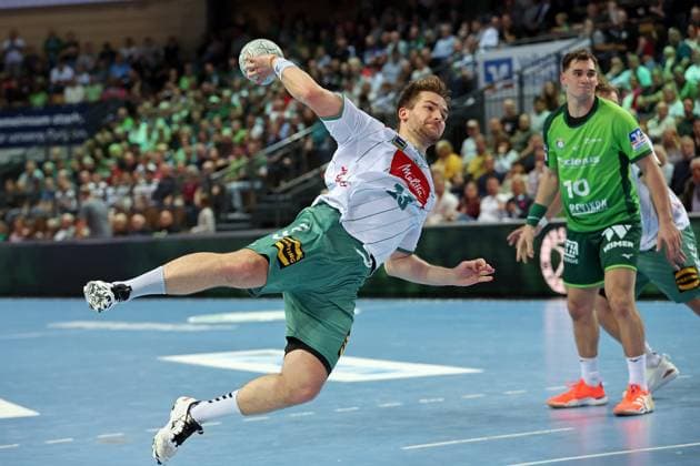 28 09 2025, xovx, Handball Daikin Handball Bundesliga, HSG Wetzlar GWD Minden v l Ian Weber GWD Minden , Josip Simic HSG Wetzlar Wetzlar Buderus Arena Hessen Germany EN