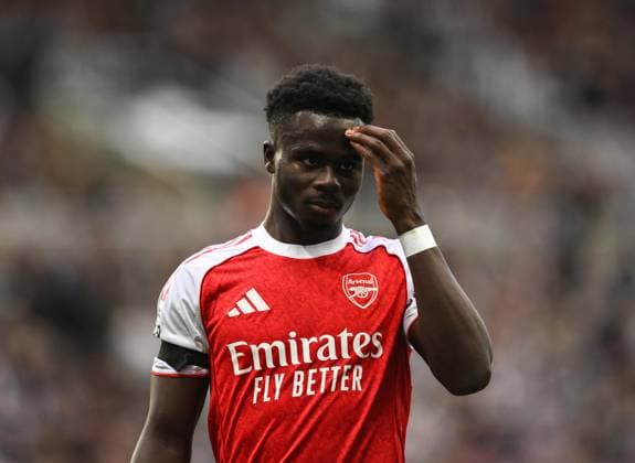 Bukayo Saka of Arsenal Newcastle United v Arsenal, Premier League, Football, St James Park, Newcastle, UK - 28 Sep 2025Newcastle St James Park United Kingdom EDITORIAL USE ONLY No use with unauthorised audio, video, data, fixture lists, club league logos or live services. Online in-match use limited to 120 images, no video emulation. No use in betting, games or single club league player publications.  Copyright: xRichardxLee Shutterstockx 15503935bc