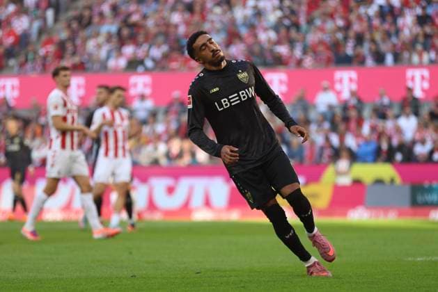 Tiago Tomas (VfB Stuttgart) ist enttaeuscht waehrend des spiels der Bundesliga zwischen 1. FC Köln und VfB Stuttgart, RheinEnergieSTADION am 28. September 2025 in Köln, Deutschland. (Foto von Oliver Kaelke DeFodi Images) +++ Tiago Tomas (VfB Stuttgart) looks dejected during the Bundesliga match between 1. FC Köln and VfB Stuttgart at RheinEnergieSTADION on September 28, 2025 in Köln, Germany. (Photo by Oliver Kaelke DeFodi Images) DFL regulations prohibit any use of photographs as image sequences and or quasi-video. (Photo by Oliver Kaelke DeFodi Images) Tiago Tomas VfB Stuttgart is disappointed during the Bundesliga match between 1 FC Köln and VfB Stuttgart, RheinEnergieSTADION on September 28, 2025 in Cologne, Germany Photo by Oliver Kaelke DeFodi Images Tiago Tomas VfB Stuttgart looks dejected during the Bundesliga match between 1 FC Köln and VfB Stuttgart at RheinEnergieSTADION on September 28, 2025 in Köln, Germany Photo by Oliver Kaelke DeFodi Images DFL regulations prohibit any use of photographs as image sequences and or quasi video Photo by Oliver Kaelke DeFodi Images