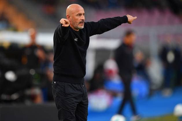 Bologna™s head coach gestures-reacts during the Serie A Enilive soccer matchday 5 between US Lecce and Bologna FC 1909 at the Via del Mare Stadium in Lecce, Italy, Sunday, September 28, 2025. (Credit Image: Giovanni Evangelista LaPresse)  Copyright: xGiovannixEvangelista LaPressex
