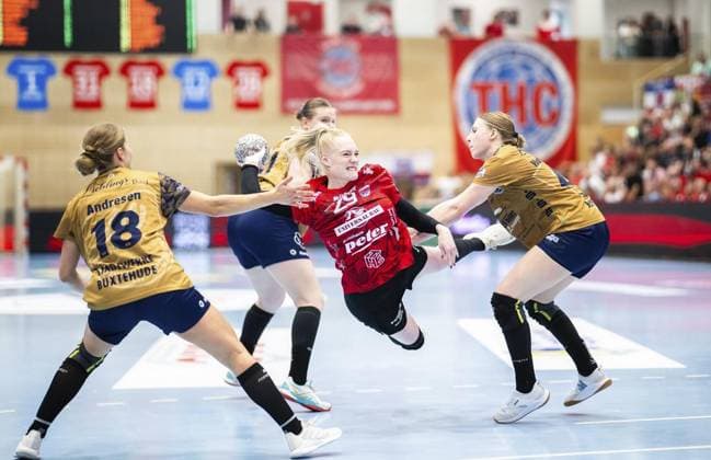 Handball, Women, DHB Cup, Thüringer HC - Buxtehuder SV