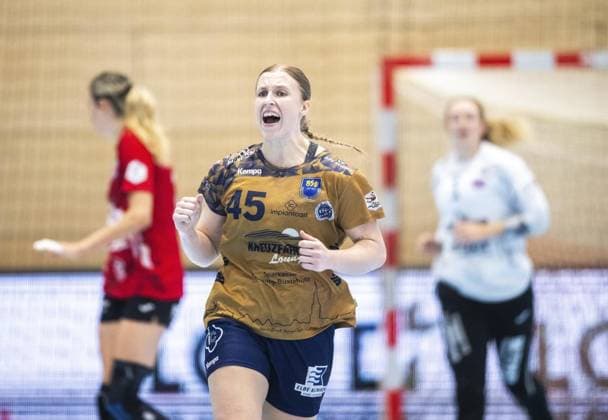 HANDBALL WOMEN DHB POKAL EIGHTEEN FINALS THC BUXTEHUDER SV FOR EDITORIAL PURPOSES ONLY p 28 09 2025 Bad Langensalza Handball Women 1 Bundesliga Women Season 2025 2026 Salzhalle DHB Pokal Achtelfinale Thüringer HC Buxtehuder SV im Foto Jolina Huhnstock 45 Buxtehuder SV Germany Thueringen Bad Langensalza Copyright SaschaxFromm Copyright: SaschaxFromm doc82l9ouqiv7on62eybuf ,EDITORIAL USE ONLY Copyright: SaschaxFromm