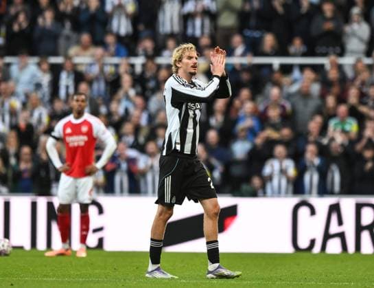 Nick Woltemade of Newcastle United Newcastle United v Arsenal, Premier League, Football, St James Park, Newcastle, UK - 28 Sep 2025Newcastle St James Park United Kingdom EDITORIAL USE ONLY No use with unauthorised audio, video, data, fixture lists, club league logos or live services. Online in-match use limited to 120 images, no video emulation. No use in betting, games or single club league player publications.  Copyright: xRichardxLee Shutterstockx 15503935bi