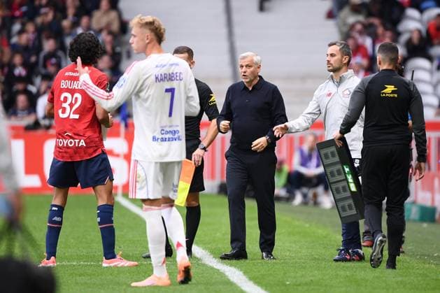 Lille OSC v Olympique Lyonnais - Ligue 1 McDonald s 2025 2026 Bruno GENESIO (Entraineur Lille LOSC) during the Ligue 1 McDonald s match between Lille and Lyon at Stade Pierre Mauroy on September 28, 2025 in Lille, France. Lille France  Copyright: xFEPx 776348143