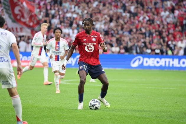FOOTBALL : LOSC Lille vs Olympique Lyonnais - Ligue 1 J6 - 28 09 2025 Ngal Ayel MUKAU (LOSC Lille) lors du match LOSC Lille vs Olympique Lyonnais, Ligue 1 J6, Decathlon Arena stade Pierre Mauroy, le 28 septembre 2025 - photo Laurent Sanson PsnewZ  Copyright: xLaurentxSANSONx xPsnewZx