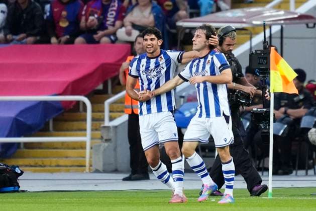 FC Barcelona, Barca v Real Sociedad - LaLiga EA Sports Alvaro Odriozola right-back of Real Sociedad and Spain celebrates after scoring his sides first goal during the LaLiga EA Sports match between FC Barcelona and Real Sociedad at Estadi Olimpic Lluis Companys on September 28, 2025 in Barcelona, Spain. Barcelona Spain  Copyright: xJosexBretonx originalFilename:bretonhernandez-fcbarcel250928_npFko.jpg