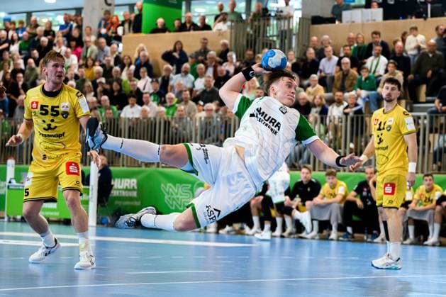 Backngang 2 HBL 25 26 HC Oppenweiler Backnang HSG Krefeld Tjoervi Tyr Gislason HCOB Backnang Murrtal Arena Baden Württemberg Germany