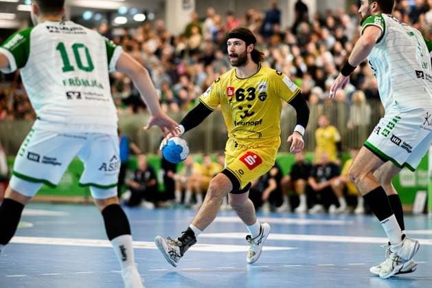 Backngang 2 HBL 25 26 HC Oppenweiler Backnang HSG Krefeld Julius Rose Krefeld Backnang Murrtal Arena Baden Württemberg Germany