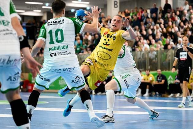Backngang 2 HBL 25 26 HC Oppenweiler Backnang HSG Krefeld f li Nick Fröhlich Froelich HCOB , Joern Persson Krefeld Backnang Murrtal Arena Baden Württemberg Germany