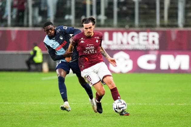 FC Metz v Le Havre Athletic Club - Ligue 1 McDonald s 2025 2026 13 Fode DOUCOURE (hac) - 20 Jessy DEMINGUET (fcm) during the Ligue 1 McDonald s match between Metz and Le Havre at Stade Saint-Symphorien on September 28, 2025 in Metz, France. Metz France  Copyright: xFEPx 776348140