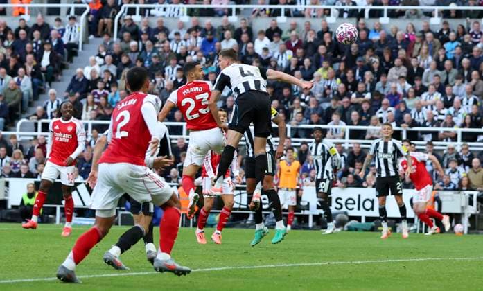 Newcastle United v Arsenal - Premier League Mikel Merino of Arsenal scores equalizing goal during the Premier League match between Newcastle United and Arsenal at St James Park on September 28, 2025 in Newcastle upon Tyne, England. Newcastle upon Tyne St. James Park England United Kingdom Copyright: xEdxSykes Sportsphoto APLx 14136406