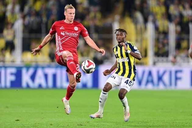 Football, Turkey, Fenerbahce Istanbul - Antalyaspor