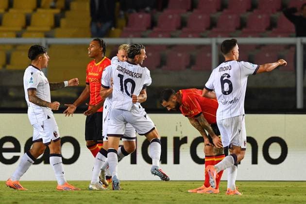 Bologna s attacking midfielder Jens Odgaard (21 Bologna FC 1909) celebrates after scoring the team s second goal during the Serie A Enilive soccer matchday 5 between US Lecce and Bologna FC 1909 at the Via del Mare Stadium in Lecce, Italy, Sunday, September 28, 2025. (Credit Image: Giovanni Evangelista LaPresse)  Copyright: xGiovannixEvangelista LaPressex