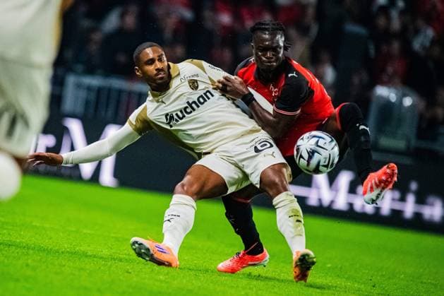 FOOTBALL : Stade Rennais vs RC Lens - Ligue 1 - JournÃ e 6 - 28 09 2025 Wesley SaÃ¯d (RC Lens) Alidu Seidu (Stade Rennais) RennesFrance  Copyright: xBaptistexAutissierx