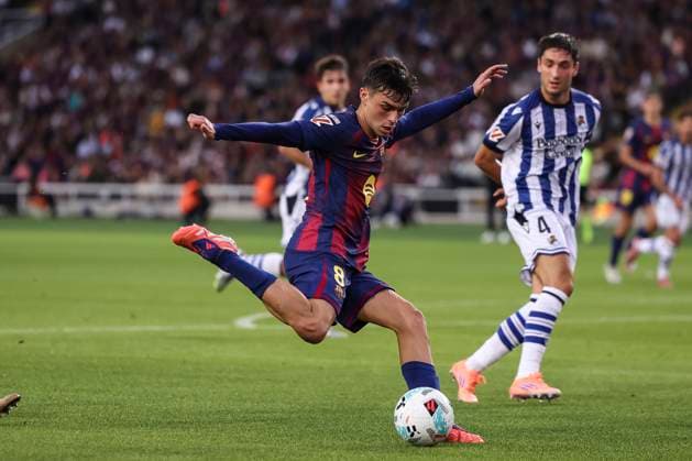 September 28, 2025, Barcelona, Barcelona, SPAIN: Pedri of FC Barcelona, Barca in action during the Spanish league, La Liga EA Sports, football match played between FC Barcelona and Real Sociedad at Estadi Olimpic Lluis Companys on September 28, 2025 in Barcelona, Spain. Barcelona SPAIN - ZUMAa181 20250928_zaa_a181_290 Copyright: xJavierxBorregox