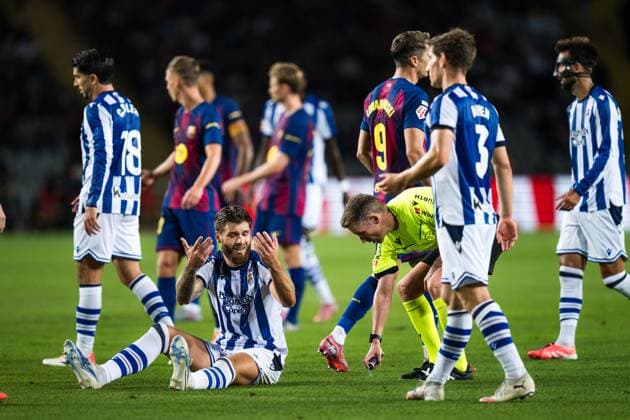 Spanish LaLiga EA Sports FC Barcelona, Barca v Real Sociedad in Barcelona, Spain. Real Sociedad player Duje Caleta Car(16) reacts during LaLiga EA Sports match between FC Barcelona and Real Sociedad in Estadi Olimpic Lluis Companys, Barcelona, Spain, on September 28, 2025. Barcelona Estadi Olimpic Lluis Companys Barcelona Spain
