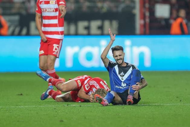 28 09 2025, xtgx, Soccer 1 Bundesliga Union Berlin Hamburger SV v l Fabio Veira HSV, 20 , Leopold Querfeld Union Berlin, 14 Zweikampf, Duell, Kampf, tackle DFL DFB REGULATIONS PROHIBIT ANY USE OF PHOTOGRAPHS as IMAGE SEQUENCES and or QUASI VIDEO Berlin
