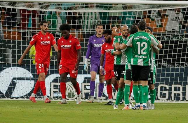 Spanish La Liga EA Sports soccer match Betis vs Osasuna at La Cartuja Stadium in Sevilla, Spain. 28 September 2025 JORNADA 7 LIGA EA SPORTS 900 Cordon Press  900 CordonxPress LOF - Betis vs Osasuna