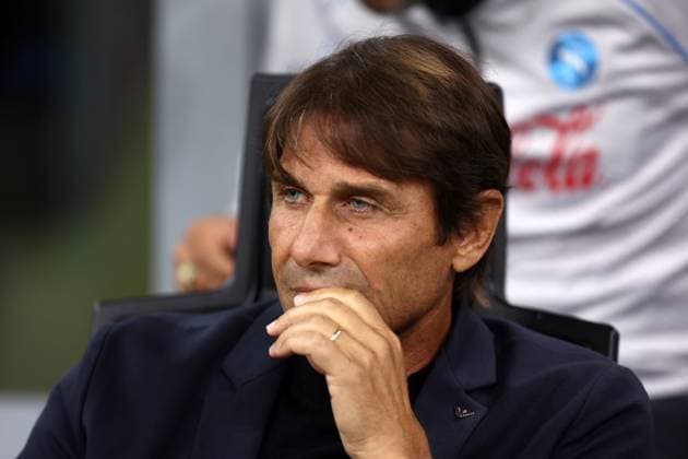 Antonio Conte (Ssc Napoli) looks on, Serie A, AC Milan v SSC Napoli, Giuseppe Meazza, September 28, 2025, Milan, Italy.