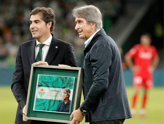 Spanish La Liga EA Sports soccer match Betis vs Osasuna at La Cartuja Stadium in Sevilla, Spain. 28 September 2025 JORNADA 7 LIGA EA SPORTS 900 Cordon Press  900 CordonxPress LOF - Betis vs Osasuna