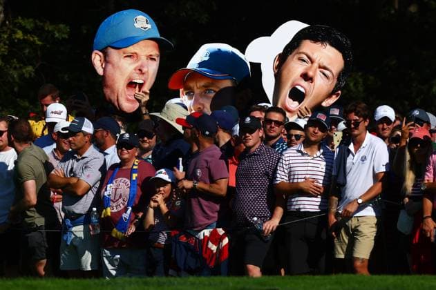 Team Europe fans 2025 Ryder Cup, Day Three, Singles, Golf, Bethpage Black Golf Course, New York, USA - 28 Sep 2025New York Bethpage Black Golf Course New York (NY) United States of America EDITORIAL USE ONLY No use with unauthorised audio, video, data, fixture lists, club league logos or live services. Online in-match use limited to 120 images, no video emulation. No use in betting, games or single club league player publications. Copyright: xJamesxMarsh Shutterstockx 15500197dq