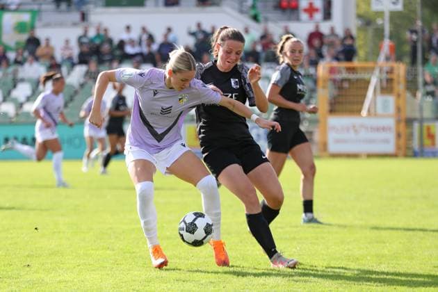 Soccer DFB Cup Women BSG Chemie Leipzig vs FC Carl Zeiss Jena 28 09 2025 Melina Reuter 7, Carl Zeiss Jena vs Jule Bohlen 5, Chemie Leipzig Soccer, DFB Cup Women, Season 2025 2026, 1 Round BSG Chemie Leipzig vs FC Carl Zeiss Jena on 28 09 2025 at Alfred Kunze Sportpark, Leipzig Leutzsch Copyright: xBEAUTIFULxSPORTS JanxKaeferx