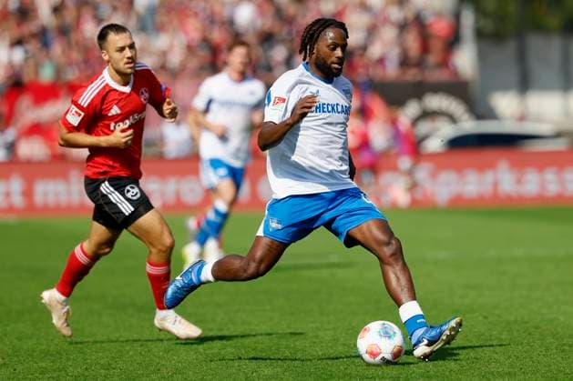 Deyovaisio Zeefuik Hertha BSC, 42 , 28 09 2025, Football, 2 Bundesliga, 1 FC Nuernberg Hertha BSC, DEU, Nuremberg, Max Morlock Stadion, DFL REGULATIONS PROHIBIT ANY USE OF PHOTOGRAPHS AS IMAGE SEQUENCES AND OR QUASI VIDEO Copyright: HMBxMedia xHeikoxBecker