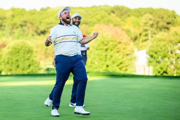 250928 Shane Lowry of Team Europe celebrates as he secures the win for Team Europe during a singles match on day 3 of the Ryder Cup on September 28, 2025 in New York Photo Jesper Zerman BILDBYRAN kod JZ JZ0619 golf ryder cup day 3 bbeng jubel  Copyright: JESPERxZERMAN BB250928JZ040
