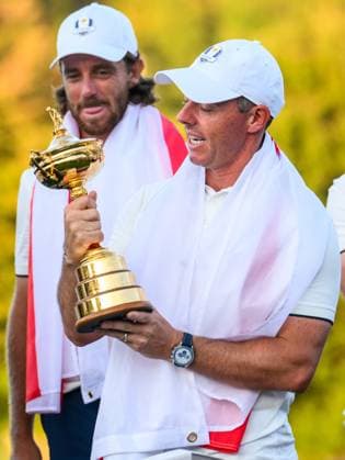 250928 Rory McIlroy of Team Europe celebrates after winning the Ryder Cup on day 3 of the Ryder Cup on September 28, 2025 in New York Photo Jesper Zerman BILDBYRAN kod JZ JZ0619 golf ryder cup day 3 bbeng jubel  Copyright: JESPERxZERMAN BB250928JZ076