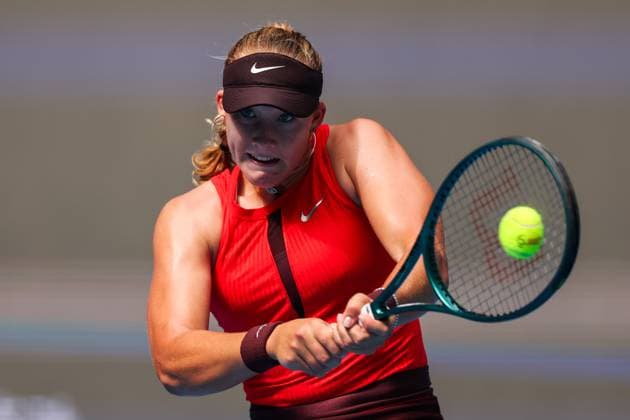 BEIJING, CHINA - SEPTEMBER 29: Mirra Andreeva of Russia returns a shot in the Women s Singles Round of 32 match against Jessica Bouzas Maneiro of Spain on day 8 of the 2025 China Open at National Tennis Center on September 29, 2025 in Beijing, China.  Copyright: xVCGx 111593923244