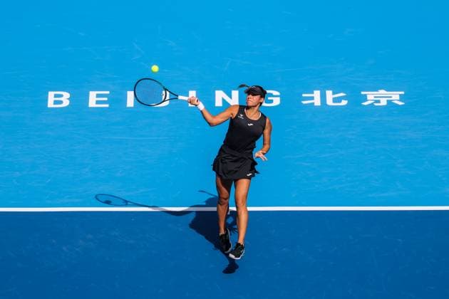 BEIJING, CHINA - SEPTEMBER 29: Jessica Bouzas Maneiro of Spain returns a shot in the Women s Singles Round of 32 match against Mirra Andreeva of Russia on day 8 of the 2025 China Open at National Tennis Center on September 29, 2025 in Beijing, China.  Copyright: xVCGx 111593911649