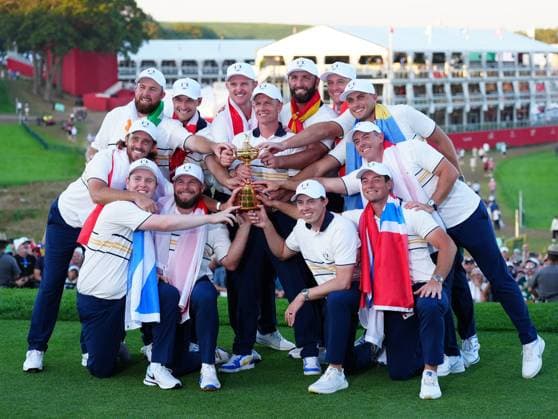 GOLF - Ryder Cup 2025 FARMINGDALE,NEW YORK,USA,28.SEP.25 - GOLF - Ryder Cup 2025, Bethpage Black Course. Image shows team Europe. Keywords: trophy.  GEPAxpictures xBrianxSpurlock