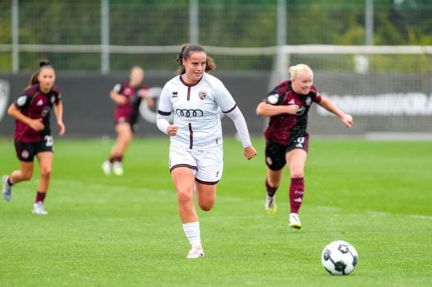 DFB Pokal Women FC Ingolstadt 04 1 FC Nürnberg 28 09 2025 Mara Winter FC Ingolstadt, 2 DFB Pokal Women FC Ingolstadt 04 vs 1 FC Nürnberg on 28 09 2025 at Audi Sportpark in Ingolstadt DFB REGULATION PROHIBIT ANY USE OF PHOTOGRAPHS AS IMAGE SEQUENCES AND OR QUASI VIDEO Copyright: xBEAUTIFULxSPORTS Eimertenbrinkx