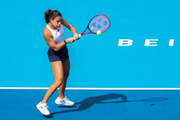 BEIJING, CHINA - SEPTEMBER 29: Emma Navarro of the United States competes in the Women s Singles Round of 32 match against Lois Boisson of France on day 8 of the 2025 China Open at the National Tennis Center on September 29, 2025 in Beijing, China.  Copyright: xVCGx 111593935927