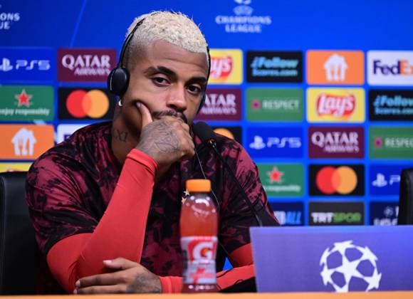 Ahead of Galatasaray v Liverpool - UEFA Champions League ISTANBUL, TURKIYE - SEPTEMBER 29: Mario Lemina of Galatasaray attends a press conference, PK, Pressekonferenz at Kemerburgaz Metin Oktay Facilities ahead of UEFA Champions League football match against Liverpool in Istanbul, Turkiye on September 29, 2025. Abdulhamid Hosbas Anadolu Istanbul Turkey. Editorial use only. Please get in touch for any other usage.  Copyright: x2025xAnadoluxAbdulhamidxHosbasx