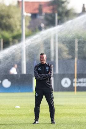 Club s head coach Nicky Hayen pictured during a training session of Belgian soccer team Club Brugge, in Brugge, on Monday 29 September 2025. The team is preparing for tomorrow s game against Italian Atalanta BC, on day two of the League phase of the UEFA Champions League tournament. BRUNOxFAHY  x135605254x