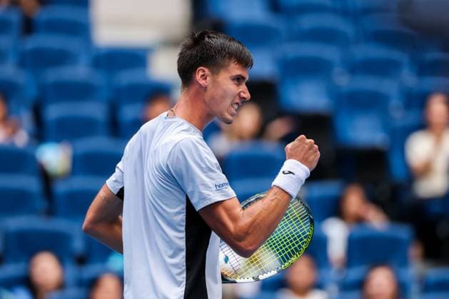 BEIJING, CHINA - SEPTEMBER 29: Fabian Marozsan of Hungary reacts in the Men s Singles Quarterfinal match against Jannik Sinner of Italy on day 8 of the 2025 China Open at the National Tennis Center on September 29, 2025 in Beijing, China.  Copyright: xVCGx 111593954146