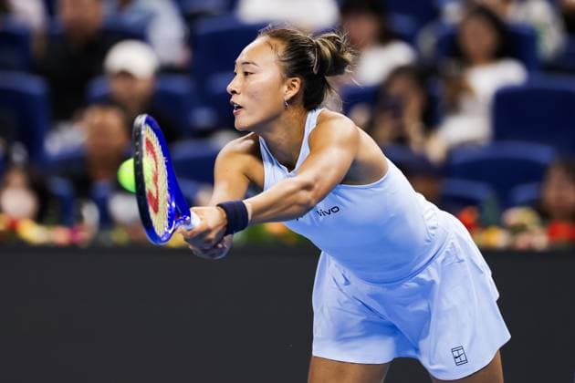 BEIJING, CHINA - SEPTEMBER 29: Zheng Qinwen of China competes in the Women s Singles Round of 32 match against Linda Noskova of the Czech Republic on day 8 of the 2025 China Open at the National Tennis Center on September 29, 2025 in Beijing, China.  Copyright: xVCGx 111594020049