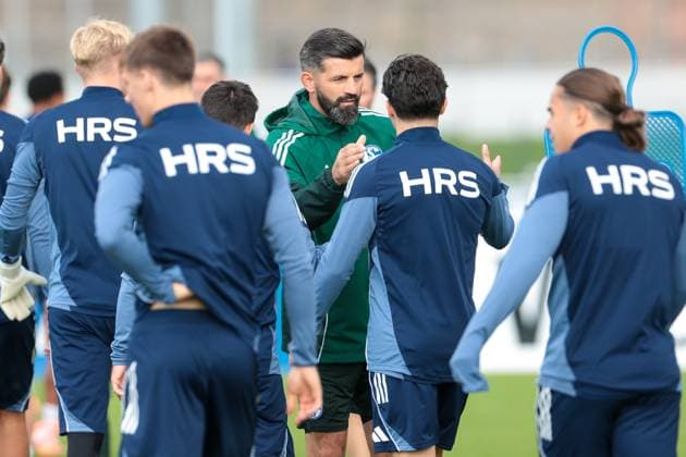 Football, 2nd BL, FC Schalke 04 Training