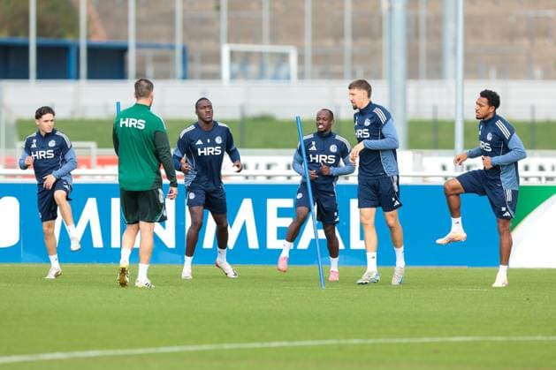 29 09 2025, Football, Season 2025 2026, Training FC Schalke 04, f l Soufiane El Faouzi FC Schalke 04 , Bryan Lasme FC Schalke 04 , Christopher Antwi Adjei FC Schalke 04 , Janik Bachmann FC Schalke 04 , Anton Donkor FC Schalke 04 , Gelsenkirchen Training ground FC Schalke 04 NRW Germany xRHR PHOTO YYx Copyright: RHR-FOTOx RHR-FOTO YY