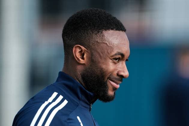 29 09 2025, Football, Season 2025 2026, Training FC Schalke 04, Moussa Sylla FC Schalke 04 laughs, Gelsenkirchen Training ground FC Schalke 04 NRW Germany xRHR PHOTO YYx Copyright: RHR-FOTOx RHR-FOTO YY
