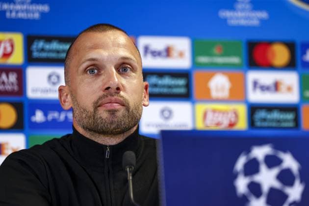 MARSEILLE - Ajax coach John Heitinga during the MD-1 press conference, PK, Pressekonferenz at the Stade Velodrome prior to the UEFA Champions League match against Olympique Marseille, on September 29, 2025, in Marseille, France. ANP MAURICE VAN STEEN xVIxANPxSportx xxANPxIVx 537865008 originalFilename: 537865008.jpg