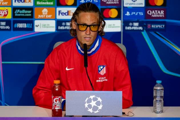 Atletico de Madrid Training Session And press conference, PK, Pressekonferenz - UEFA Champions League 2025 26 League Phase MD2 Marcos Llorente of Atletico de Madrid speaks during the Training Session and Press Conference ahead of the UEFA Champions League 2024 25 match against Eintracht Frankfurt at Estadio Riyadh Air Metropolitano on September 29, 2025 in Madrid, Spain. Madrid Estadio Riyadh Air Metropolitano Madrid Spain Copyright: xAlbertoxGardinx AGardin_20250929_Foot_Cha_AtlMad_Tra_Pre_0180