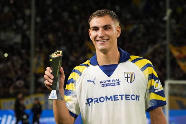 Parma s Mateo Pellegrino Casalanguida Panini Player of the match during the Serie A soccer match between Parma and Torino at Ennio Tardini Stadium in Parma, North Italy, Monday, September 29, 2025. Soccer  Copyright: xMassimoxPaolone LaPressex